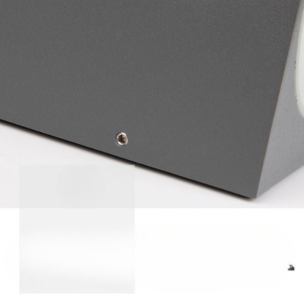 Solstice Outdoor Wall Lamp