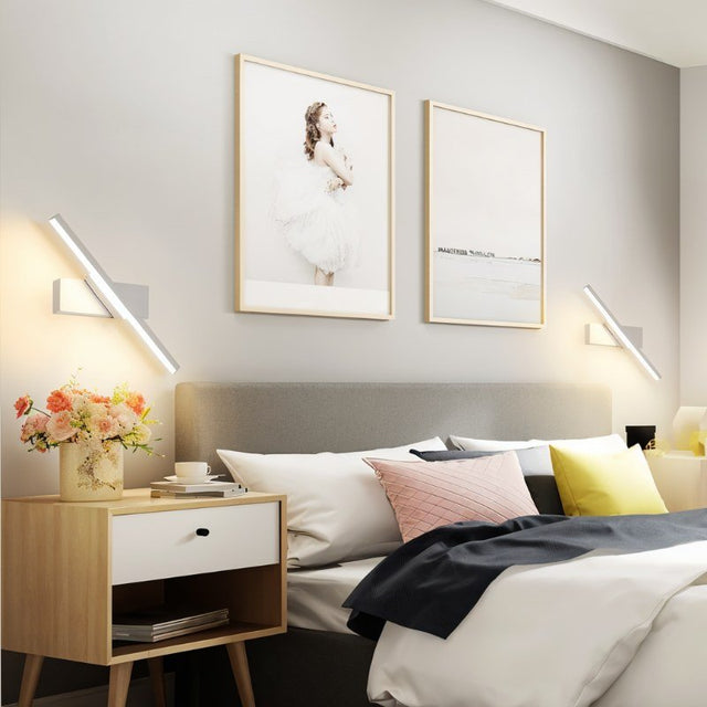 Luff Wall Lamp