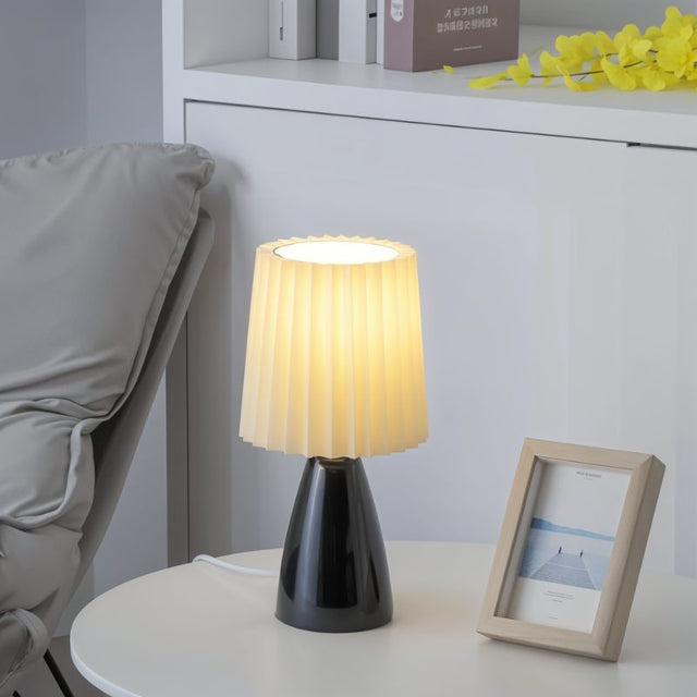 Galo Table Lamp