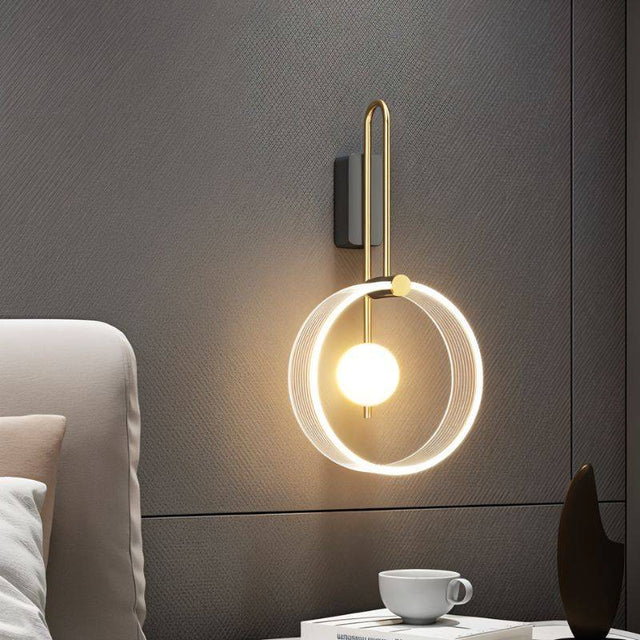 Crocy Wall Lamp