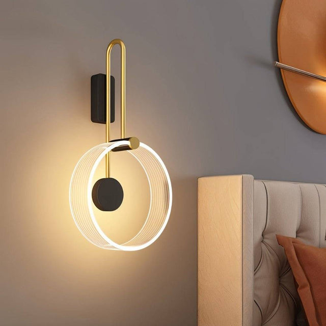 Crocy Wall Lamp