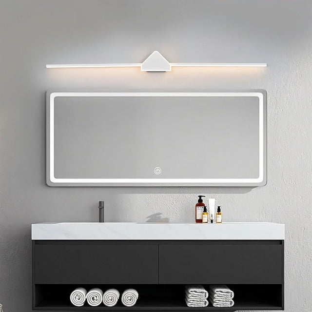 Ekenas Wall Lamp