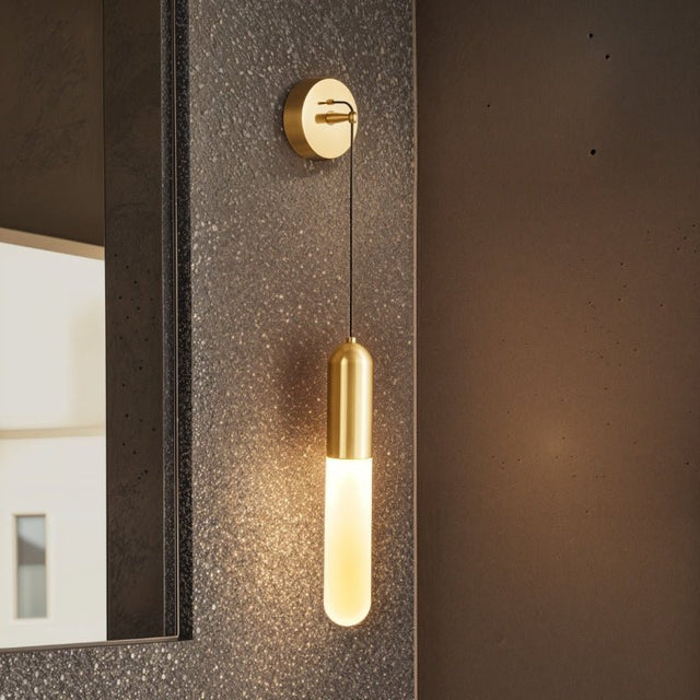 Rieg Wall Lamp