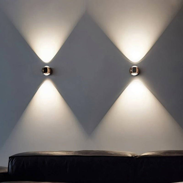 Scoria Wall Lamp