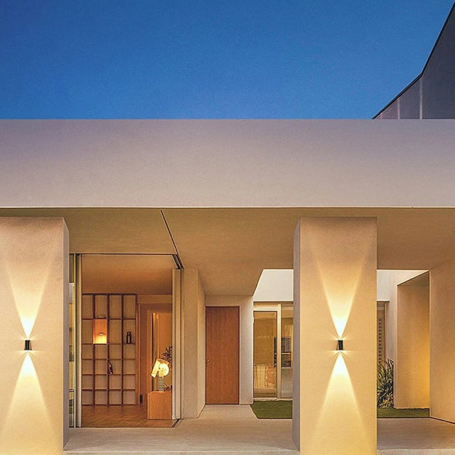 Xavier Outdoor Wall Lamp