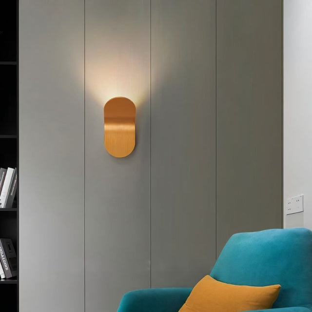 Fjell Wall Lamp