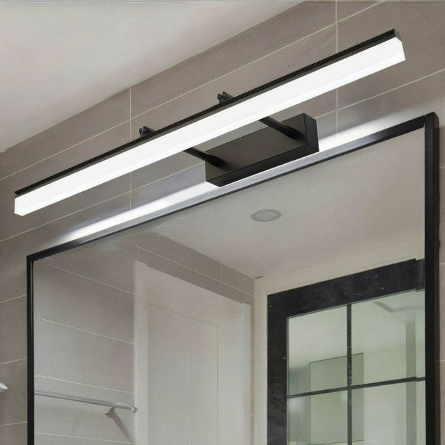 Tartas Wall Lamp