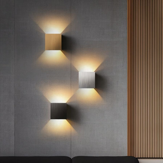 Bridge Wall Lamp