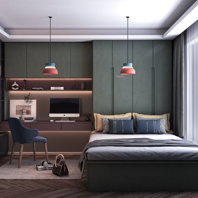 Focus Pendant Light