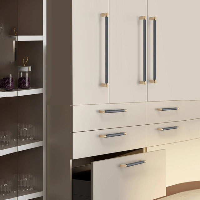 Austevoll Pull Bar