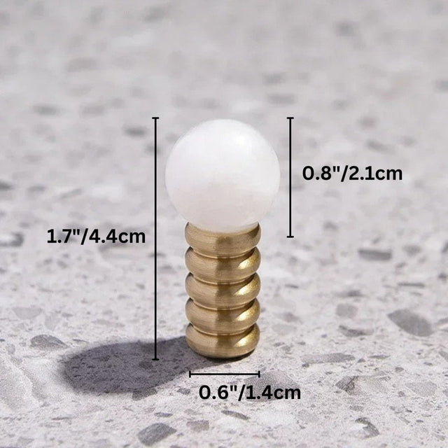 Midvagur Knob
