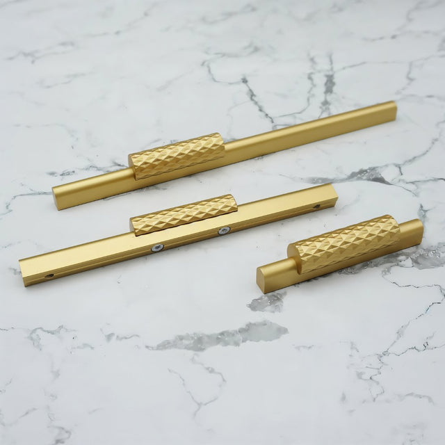 Averoy Pull Bar
