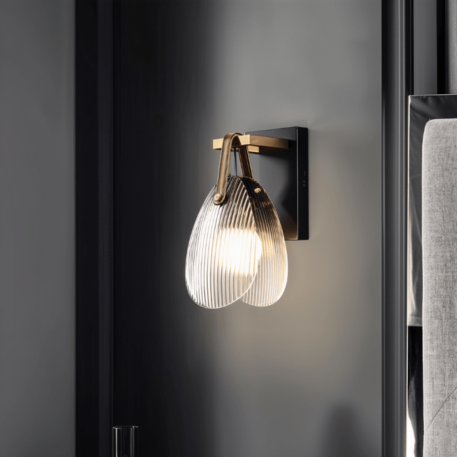 Todi Wall Lamp