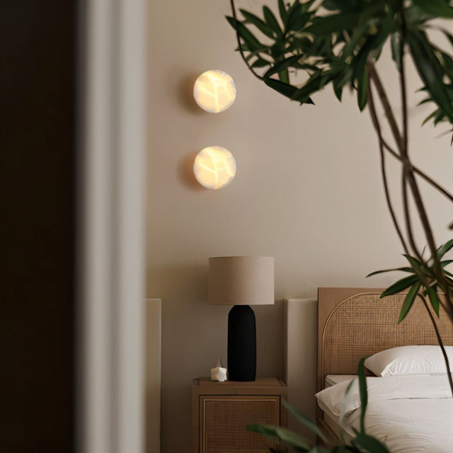 Cauvicourt Wall Lamp
