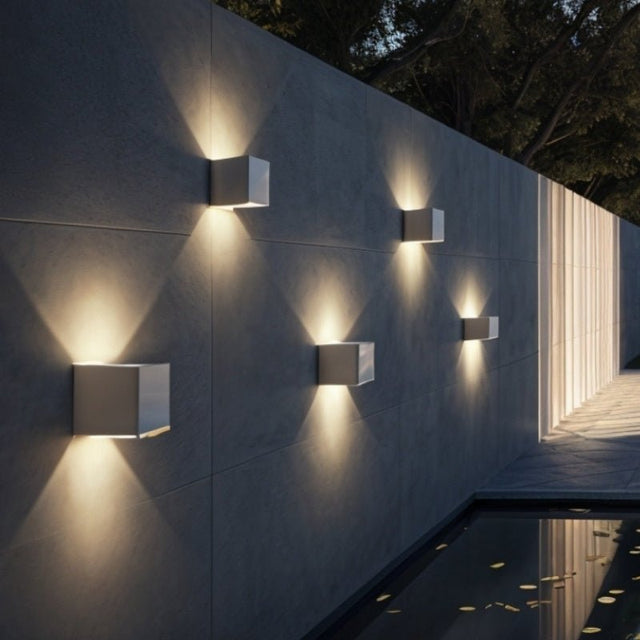 Luosto Wall Lamp