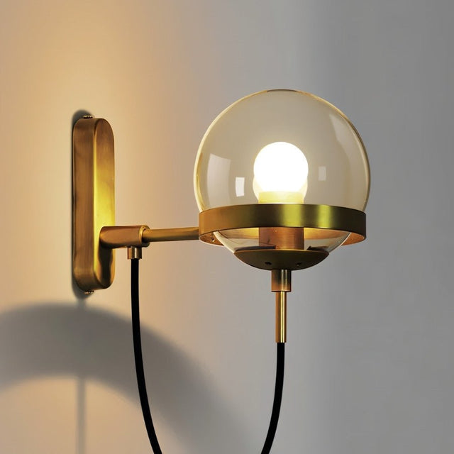 Uzerche Wall Lamp
