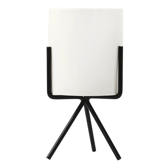 Minimalist Nordic Style Ceramic Iron Art Vase - Black L - Level Decor