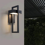 Helioq Outdoor Wall Lamp