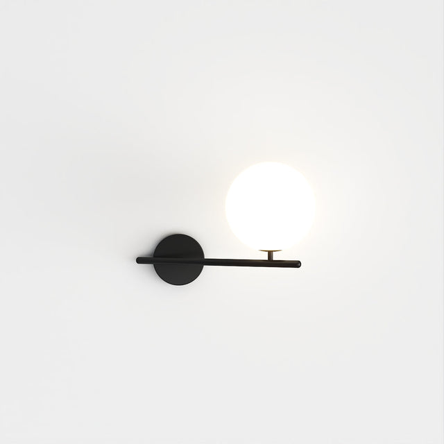 Vaxholm Wall Lamp