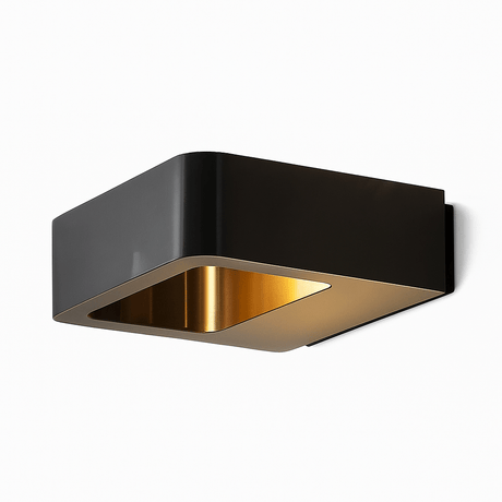 Flekkeroy Wall Lamp