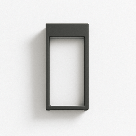 Apron Wall Lamp