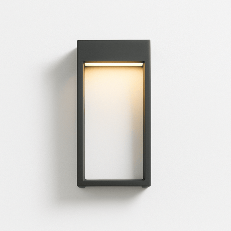 Apron Wall Lamp