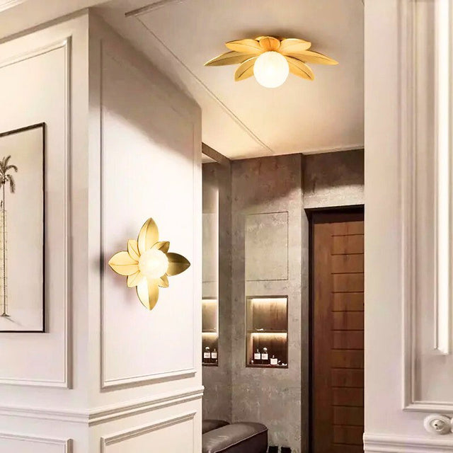 Beilstein Wall Lamp