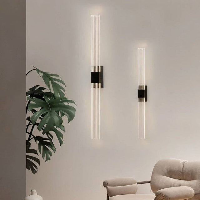 Cricqueboeuf Wall Lamp