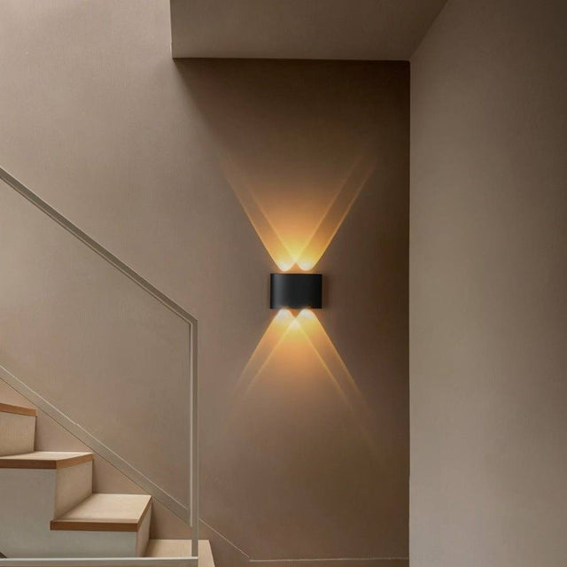 Prow Wall Lamp