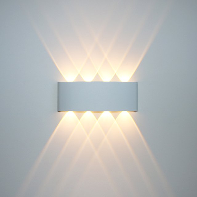 Erlöschen Wall Lamp - White - 8.6" x 3.1" x 1.6" / 21.9cm x 8cm x 4cm - 8W / Warm White (2700-3500K) - Level Decor