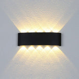 Erlöschen Wall Lamp - Black - 10.6" x 3.1" x 1.6" / 27cm x 8cm x 4cm - 10W / Warm White (2700-3500K) - Level Decor