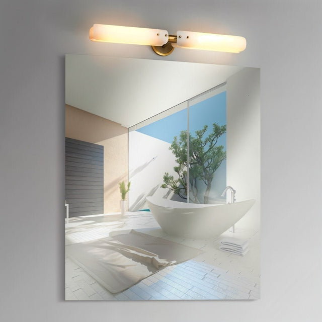 Cintheaux Wall Lamp