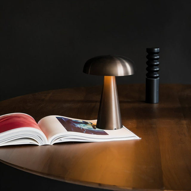 Tynningo Table Lamp