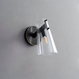 Zug Wall Lamp