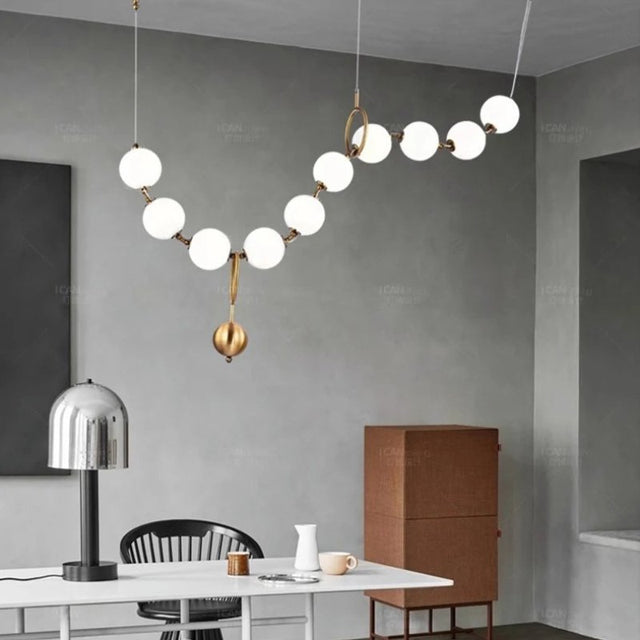 Spissatus Chandelier