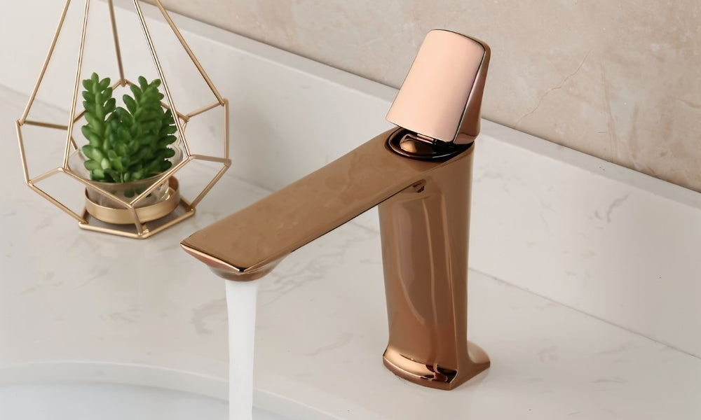 {"type":"root","children":[{"type":"paragraph","children":[{"type":"text","value":"Luxury Alloy Construction"}]}]}