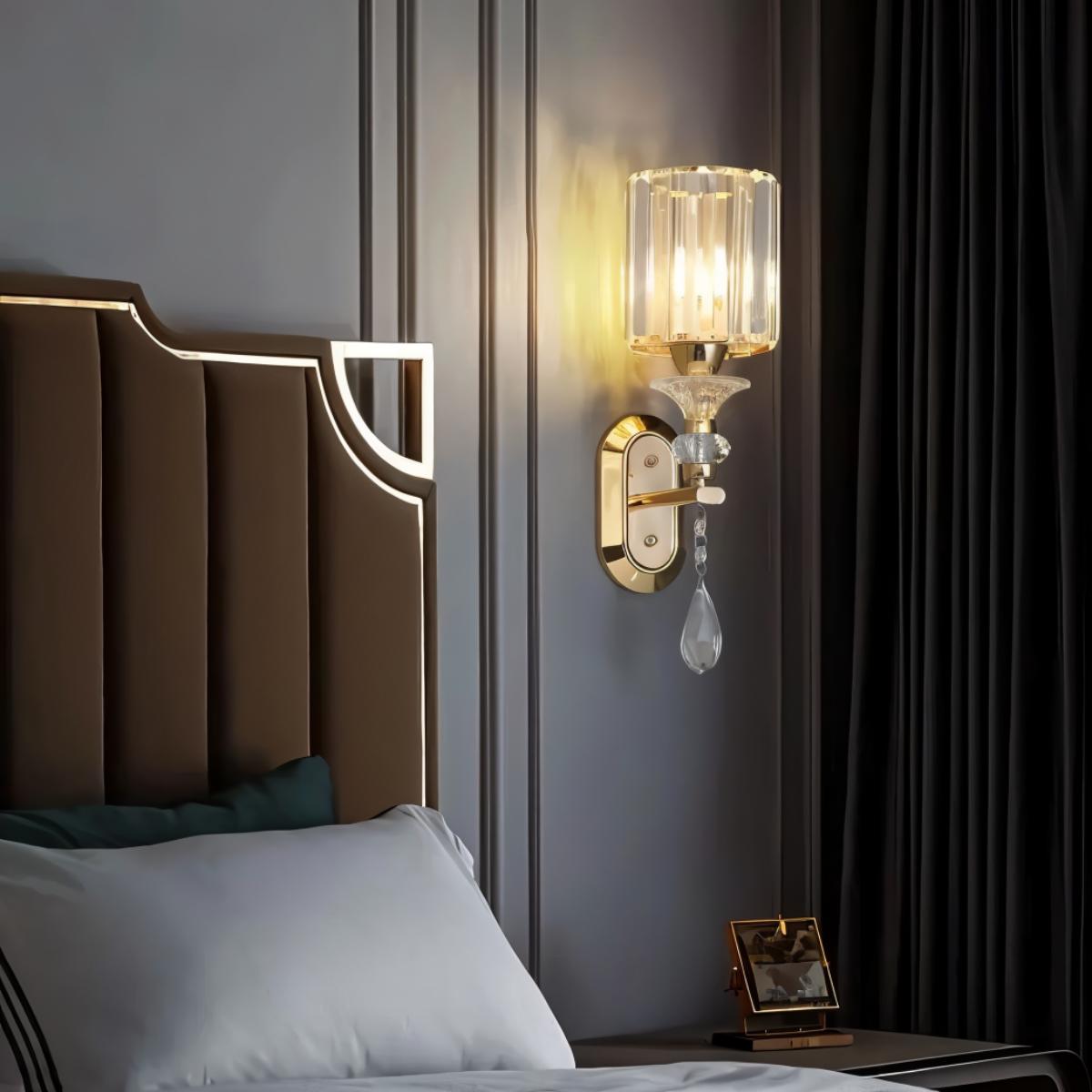 Lancet Wall Lamp