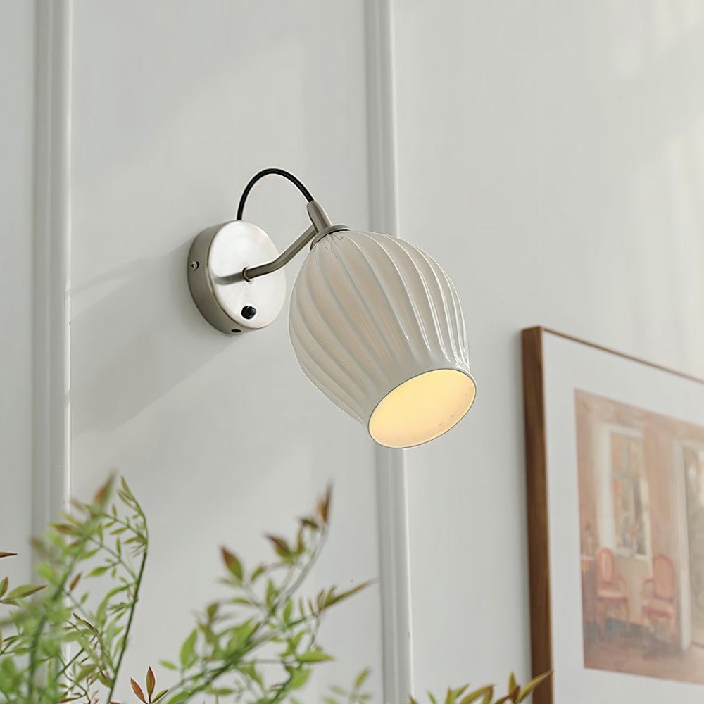Valdepenas Wall Lamp