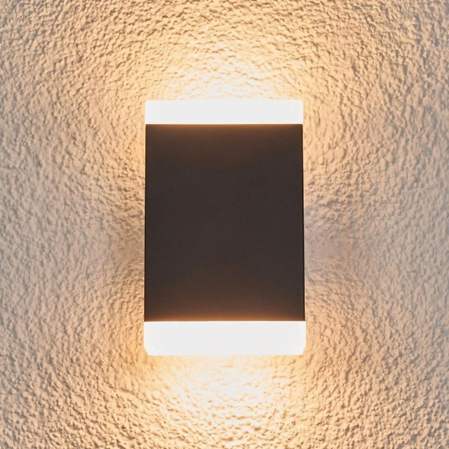 Hornavan Wall Lamp