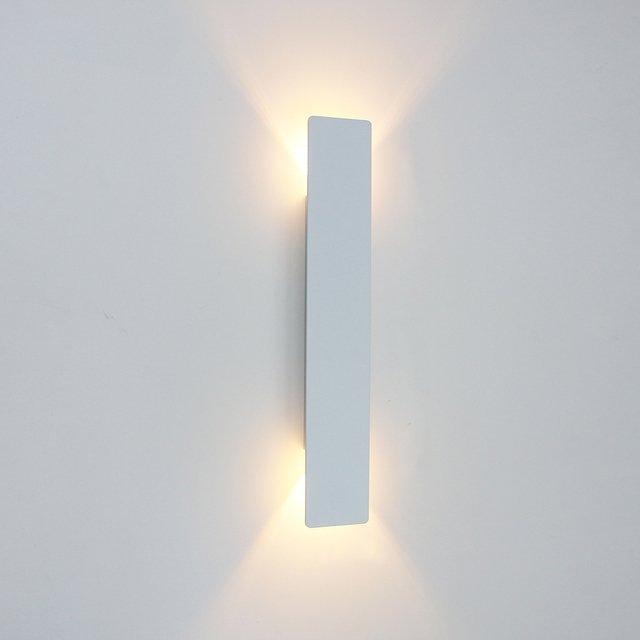 Aurelia Wall Lamp