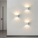 Bridge Wall Lamp
