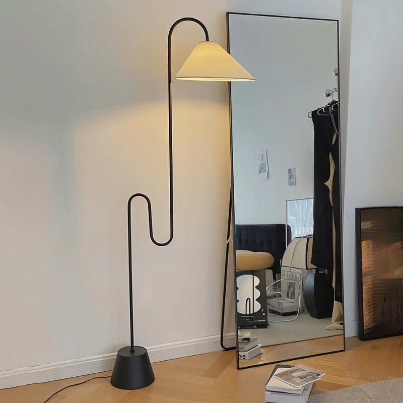 Deruta Floor Lamp