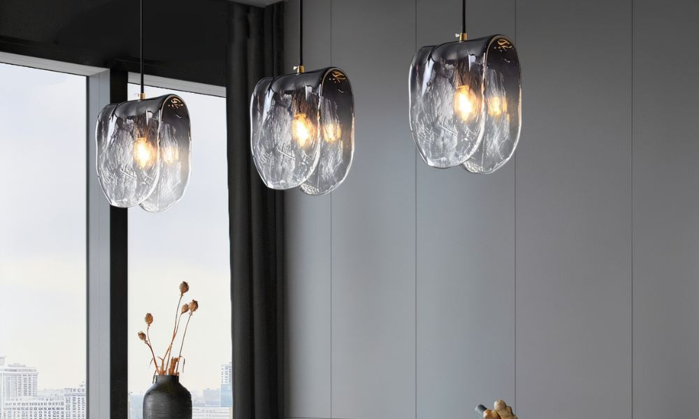 {"type":"root","children":[{"type":"paragraph","children":[{"type":"text","value":"Soothing Illumination"}]}]}