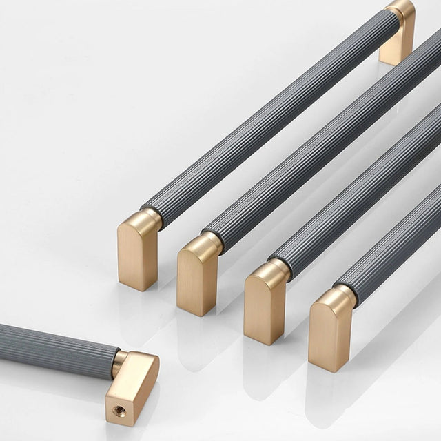 Austevoll Pull Bar