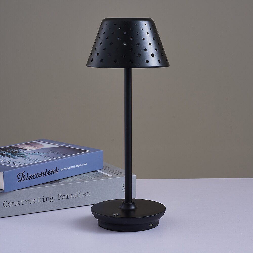 Paolo Table Lamp - Black / 5.1 x 13.4