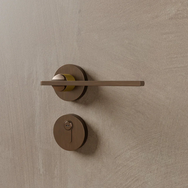 Ryomgard Handle