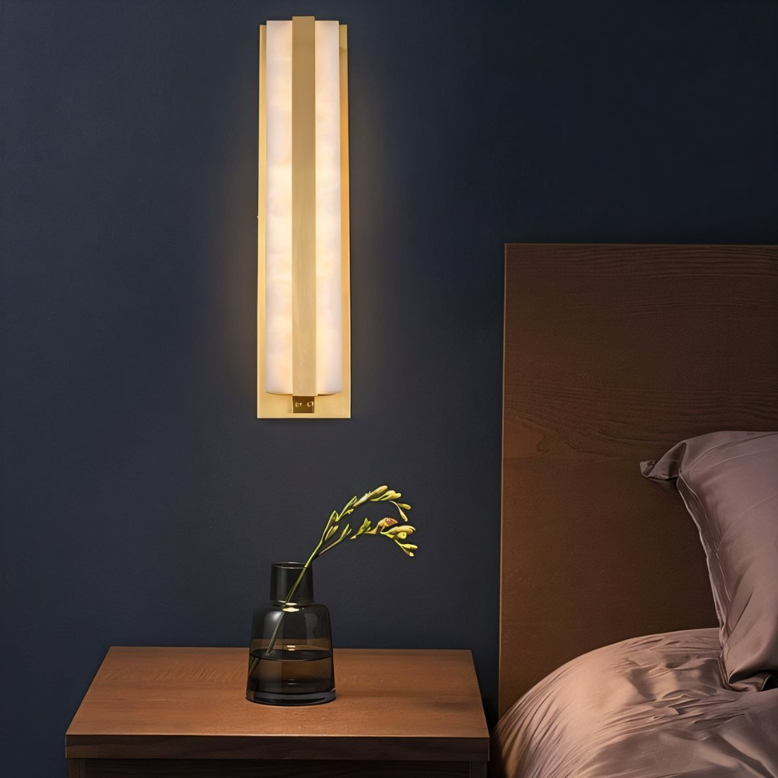 Iridescence Wall Lamp