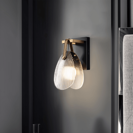 Todi Wall Lamp