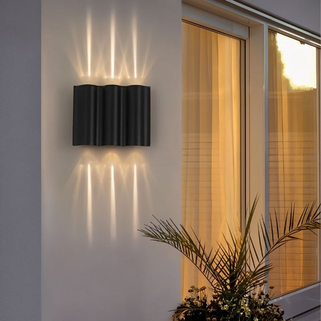 Airan Wall Lamp