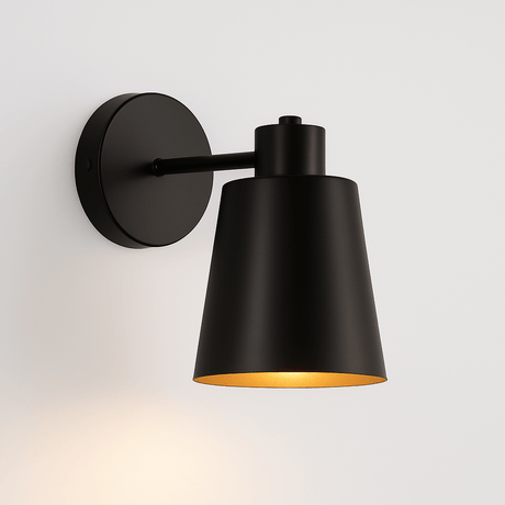 Gavrus Wall Lamp